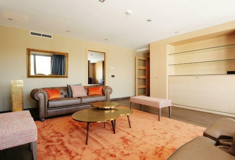 Suite with Terrace, Pedro I De Aragon 4 Estrellas Superior