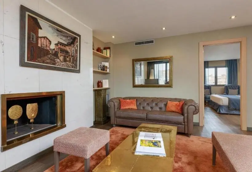 Suite with Terrace, Pedro I de Aragon 4* Sup