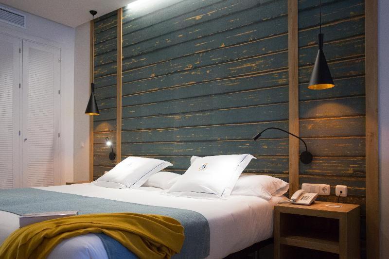 Номер Стандарт, Playa De La Luz