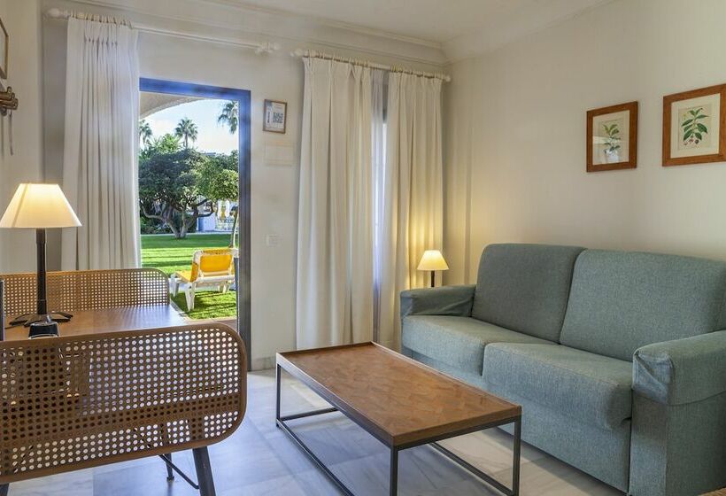 Полулюкс, Playa De La Luz