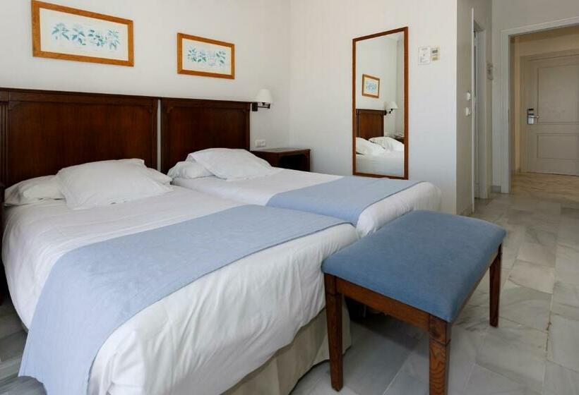 Номер Стандарт Трехместный, Playa De La Luz