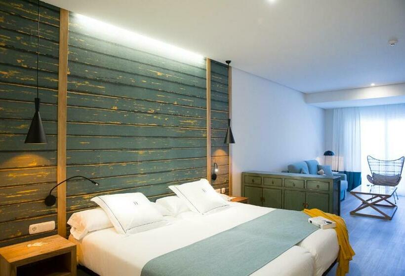 Семейное Студио, Playa De La Luz