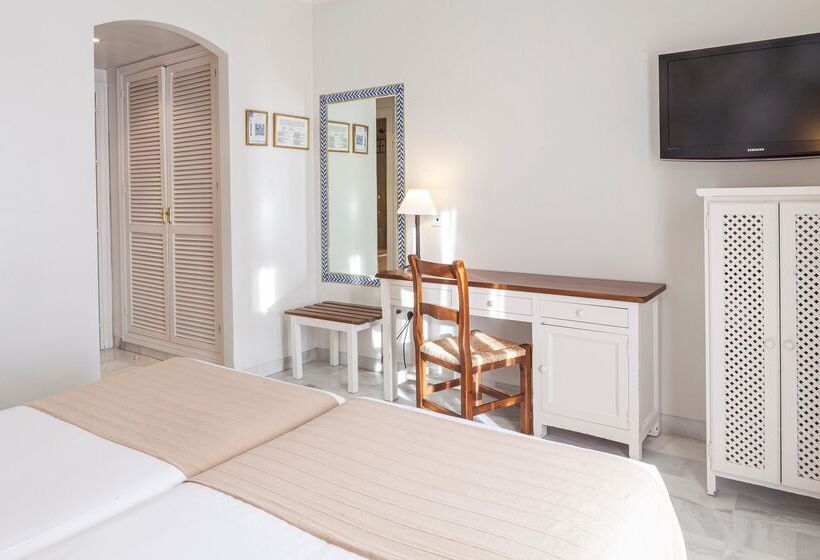 Номер Стандарт, Playa De La Luz