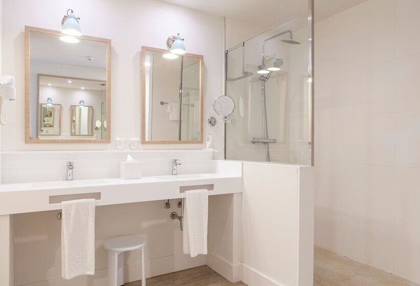 Студия Стандарт, Playa De La Luz