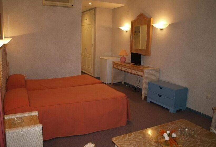 Номер Стандарт Трехместный, San Jorge