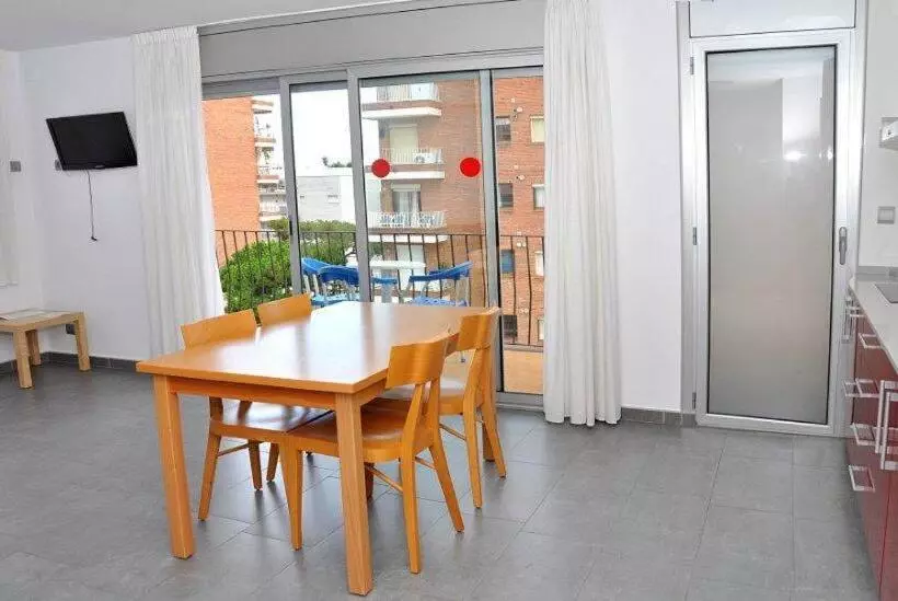 Quarto Familiar, Stella Maris