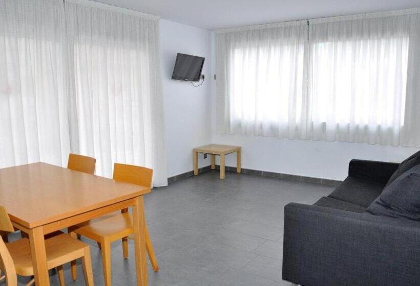 סוויטה משפחתית, Stella Maris