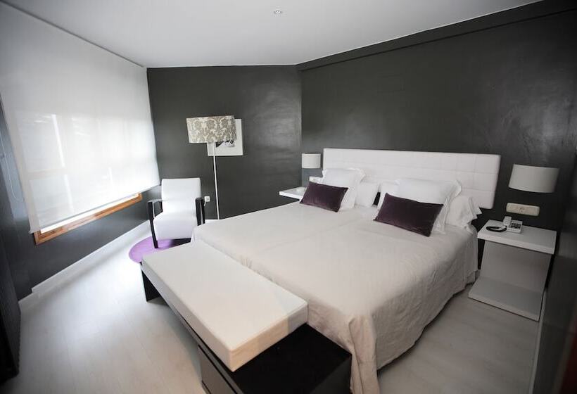 اتاق استاندارد, Tobazo