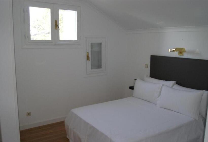 스탠다드 방갈로 정원 전망, Hita