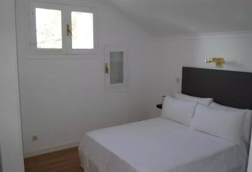 Bungalow Standard Vista Giardino, Hita
