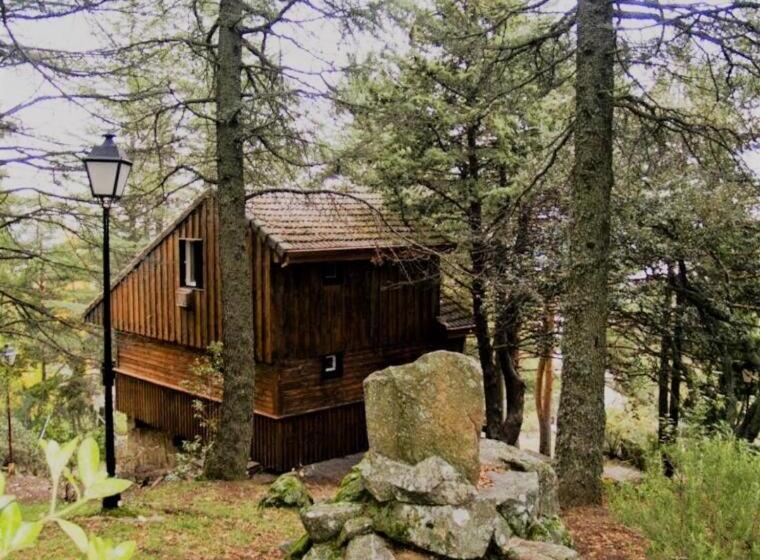 스탠다드 방갈로 정원 전망, Hita