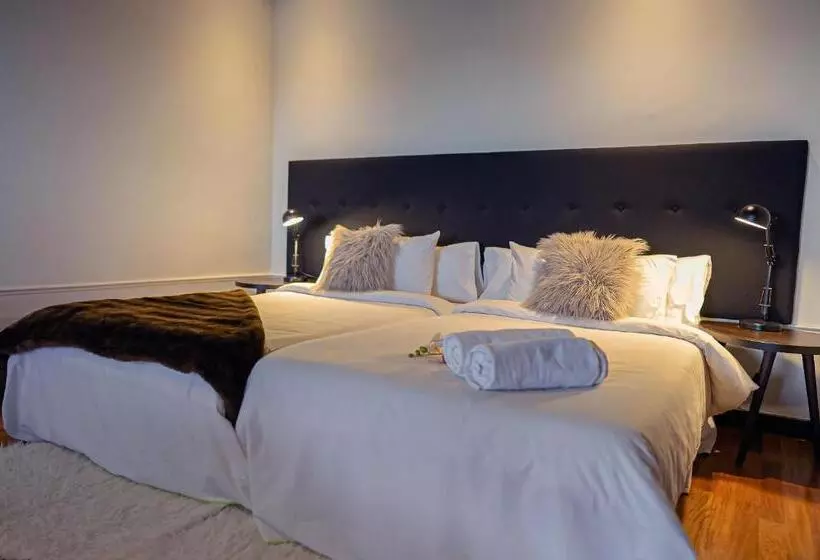 Suite Vista Lago, Hita