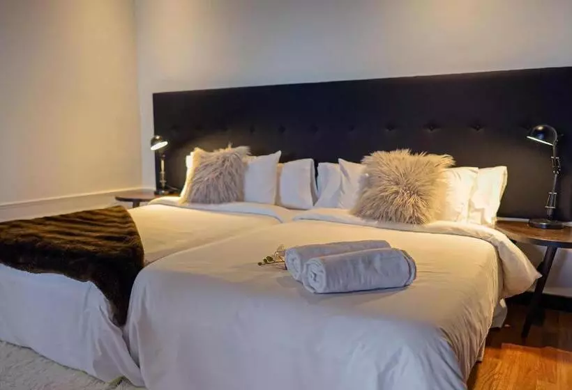 Suite Vista Lago, Hita