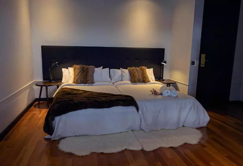 Suite Vista Lago, Hita