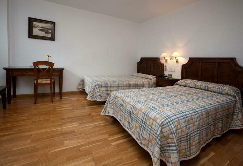 Habitación Estándar, Avenida