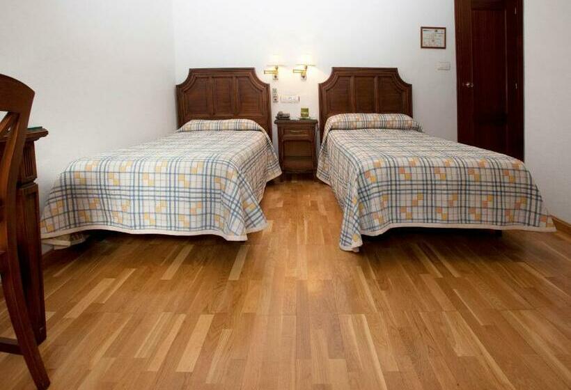 غرفة قياسية, Avenida