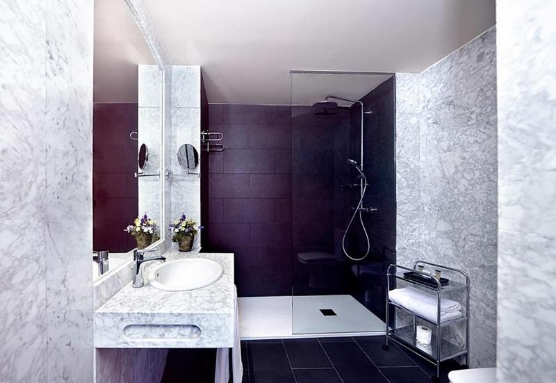 חדר סטנדרט, Barceló León Conde Luna