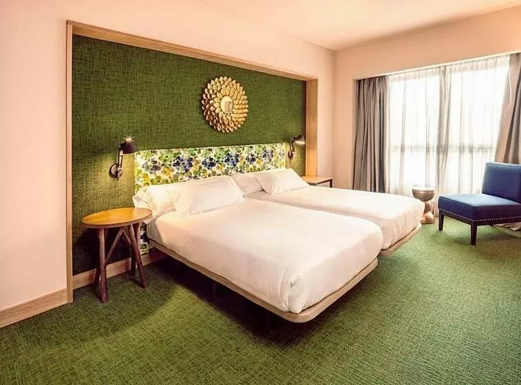 Standardzimmer, Barceló León Conde Luna
