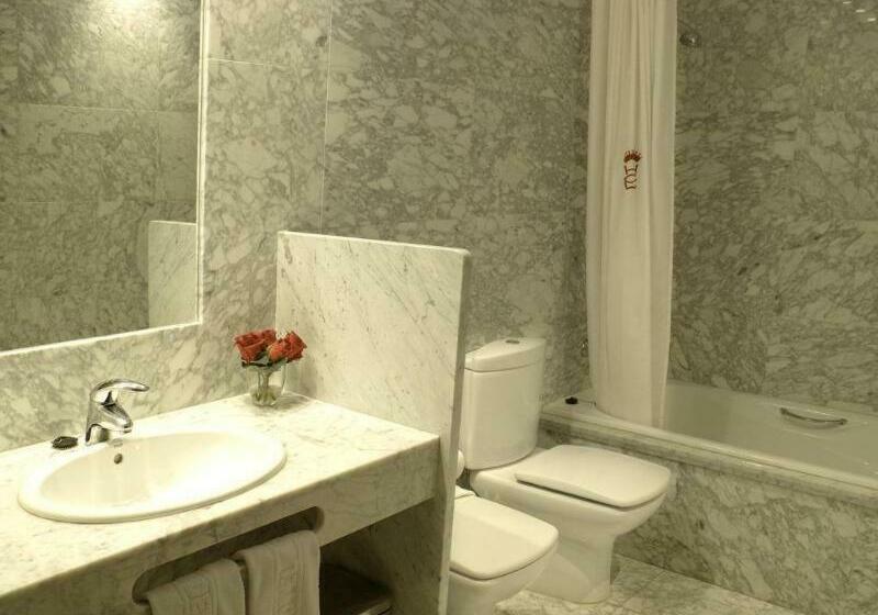 חדר סטנדרט, Barceló León Conde Luna