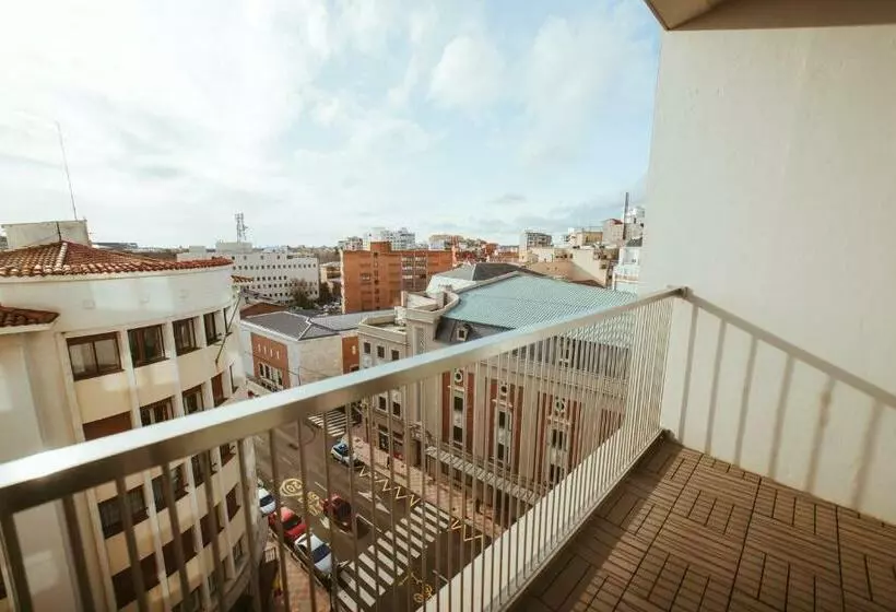 Habitació Superior, Barceló León Conde Luna