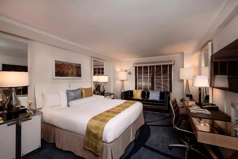 Executive-Zimmer, Barceló León Conde Luna