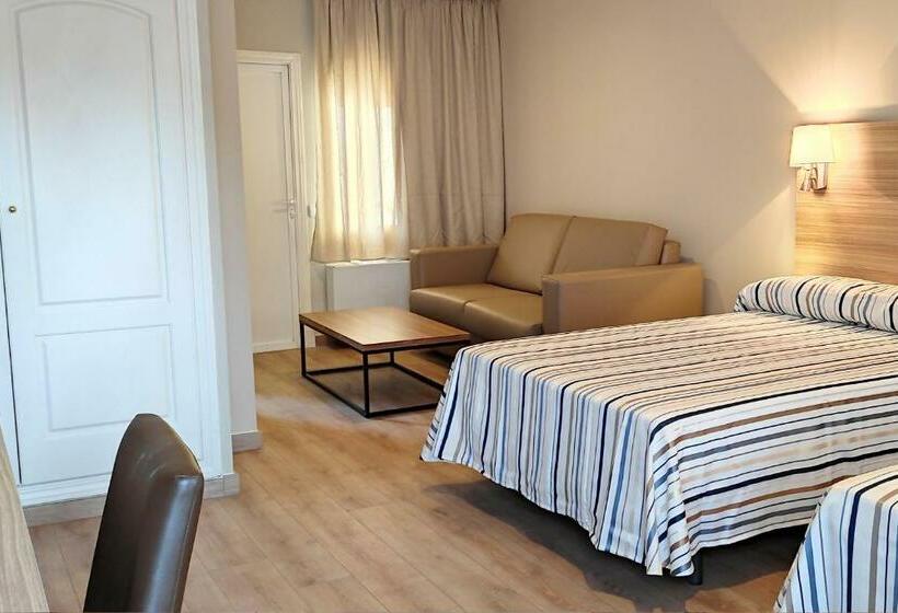 اتاق خانوادگی, Best Osuna