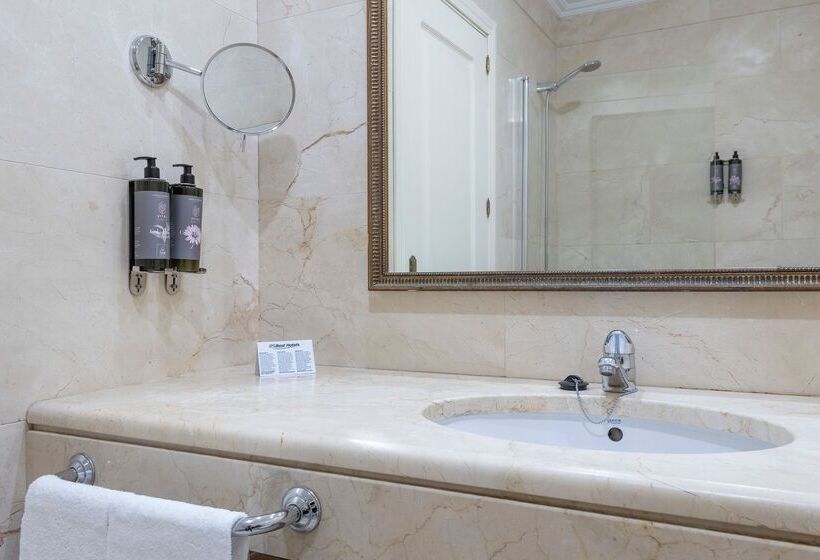 اتاق استاندارد یک نفره, Best Osuna