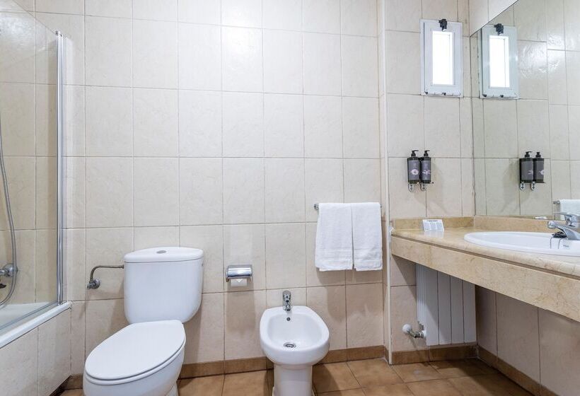 اتاق استاندارد یک نفره, Best Osuna