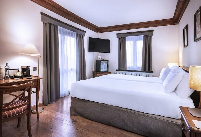 Номер Стандарт Трехместный, Meliá de Tredós