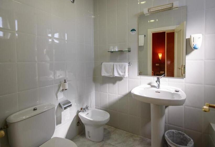 חדר סטנדרט, El Paso Honroso