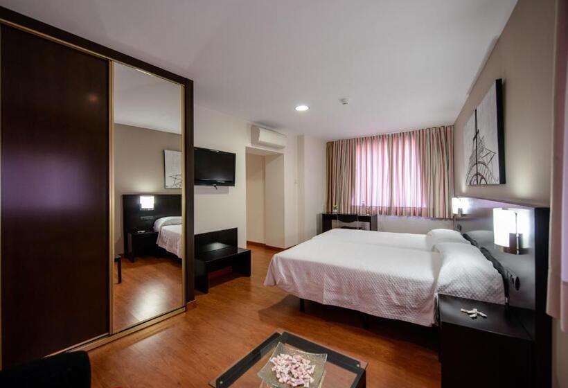 חדר סטנדרט, El Paso Honroso