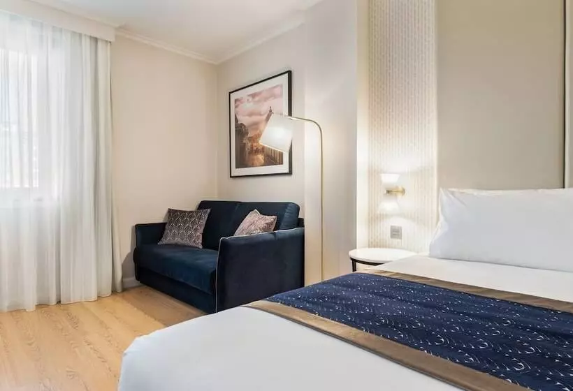اتاق استاندارد سه نفره, Eurostars Gran Hotel Lugo