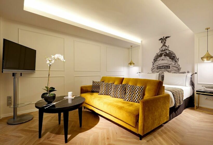 غرفة عائلية, Eurostars Madrid Gran Via