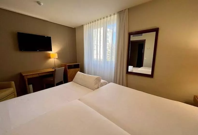 اتاق استاندارد, Hesperia Vigo