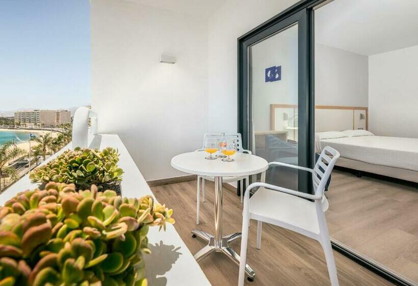 Номер Стандарт Вид на Море, Lancelot