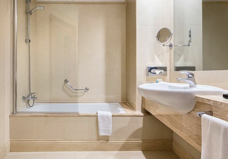 Номер Стандарт, Lancelot