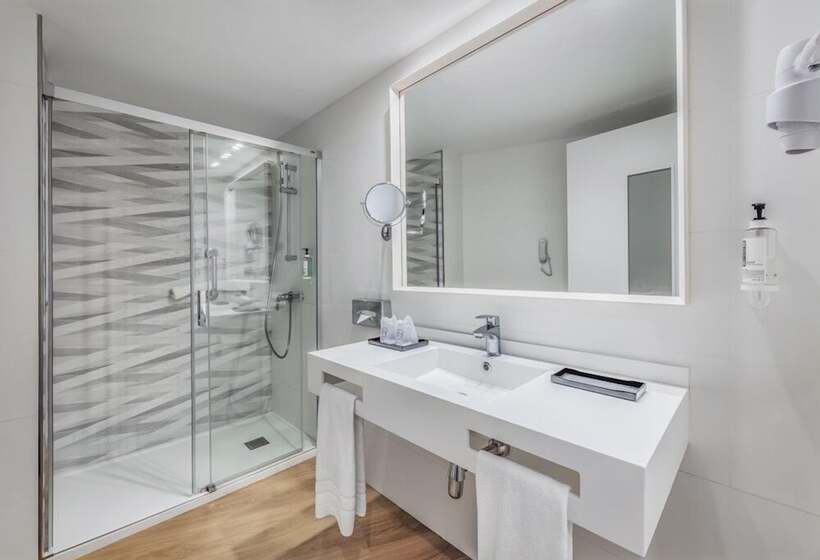 Номер Стандарт, Lancelot