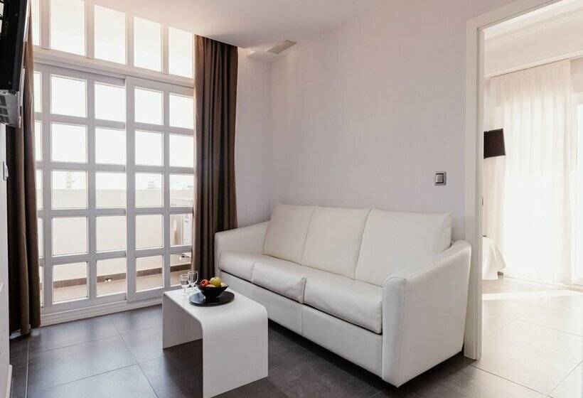 Люкс Superior, Los Delfines