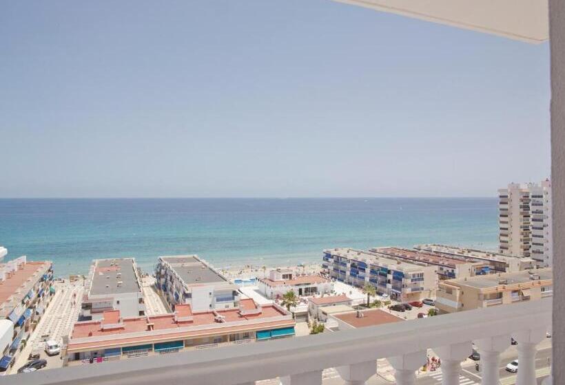 Номер Стандарт Вид на Море, Los Delfines