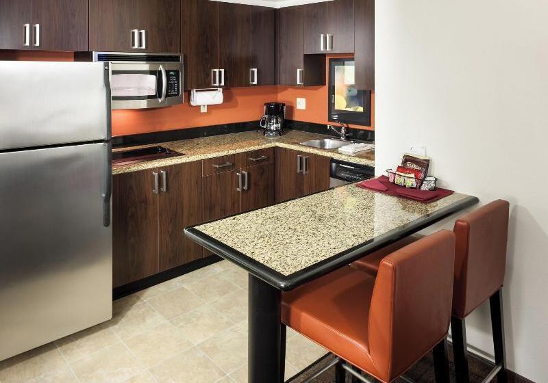 Номер Стандарт Вид на Море, Los Delfines