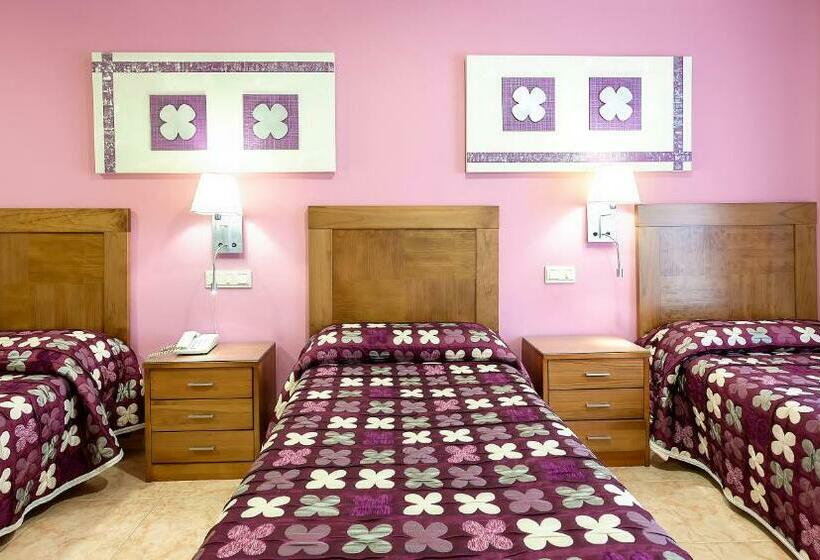 标准三人间, Manolo