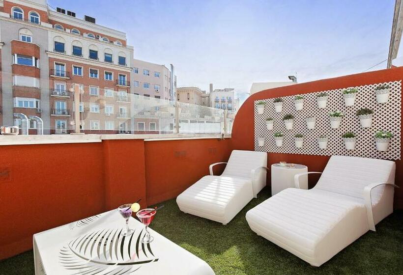 اتاق استاندارد با تراس, Hotel Mayorazgo