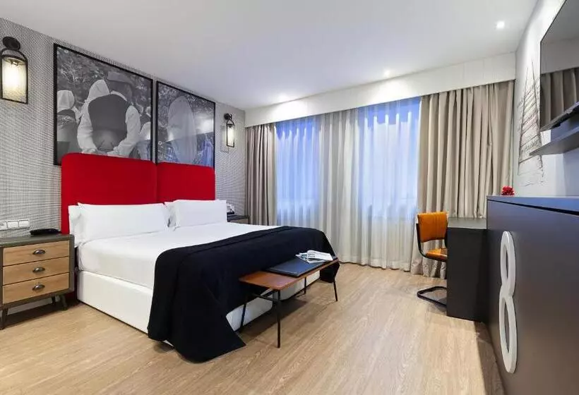اتاق استاندارد سه نفره, Hotel Mayorazgo