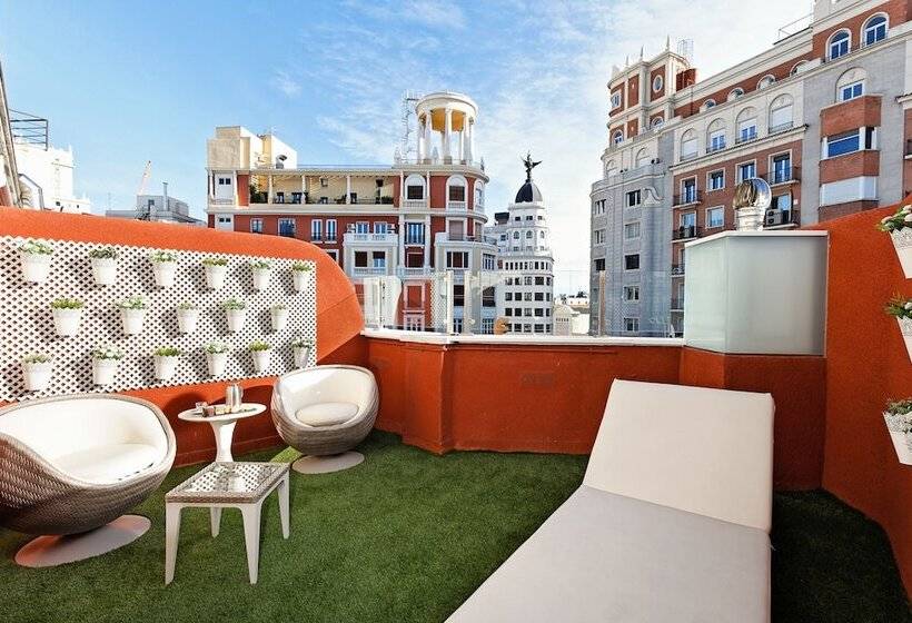 اتاق استاندارد با تراس, Hotel Mayorazgo