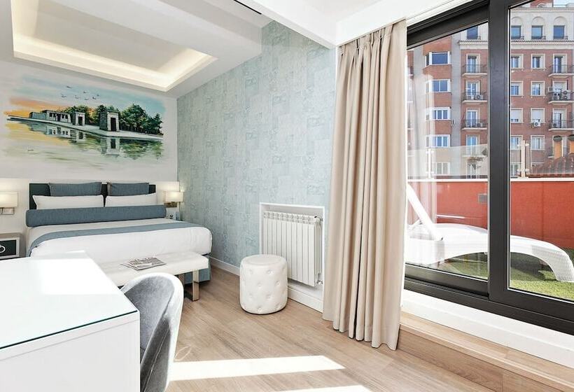 اتاق استاندارد با تراس, Hotel Mayorazgo