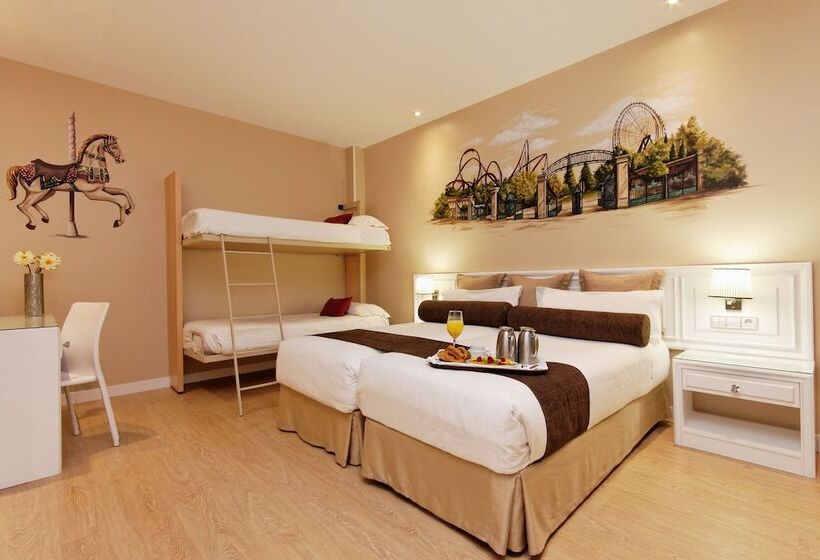 اتاق استاندارد چهار تخته, Hotel Mayorazgo