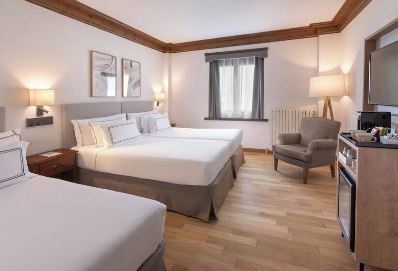 Номер Стандарт Трехместный, Meliá de Tredós
