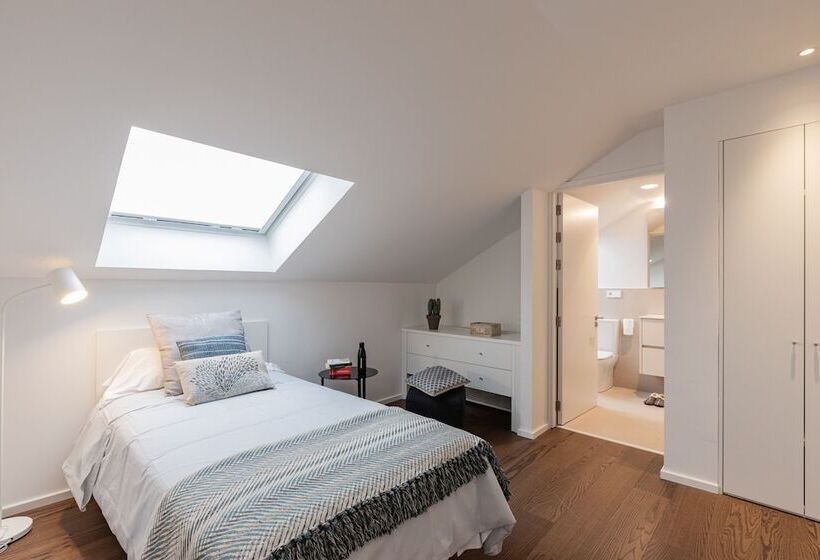 اتاق استاندارد یک نفره, Micampus Pamplona