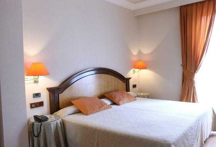 Habitación Estándar, Monterrey