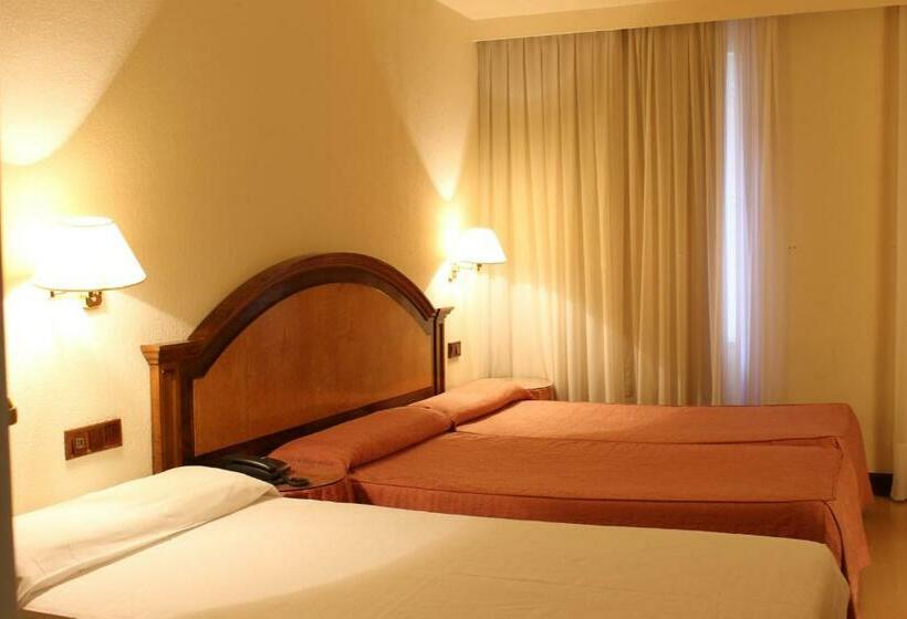 غرفة قياسية, Monterrey